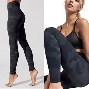 Alo Yoga High Waist Camo Vapor Leggings (Flaw)